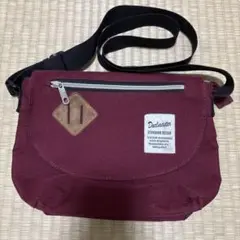 ショルダーバッグ　赤