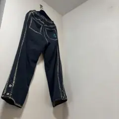 Item thumbnail for item f442f553-5a90-40e3-b48a-5375602738e8