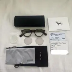 Item thumbnail for item 40825142-7c38-4d74-a788-6084fb3f1240