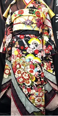 振り袖黒地しつけつき