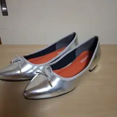 Item thumbnail for item 20ca7ea7-450a-423e-aa4a-e23a5ca57d94