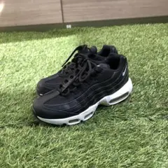 Nike Air Max 95 ブラック/ホワイト　２４.５センチ