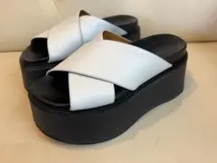 Item thumbnail for item 34281968-4955-43da-b8a7-2457e91e3aac