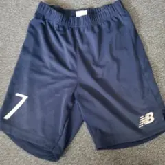 【数日間出品】ニューバランス♡サッカーパンツ　140
