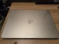MacBookAi　m2　バッテリー残量100%