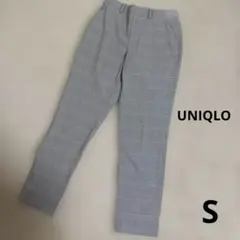 格安UNIQLOスリムフィットパンツ【S】