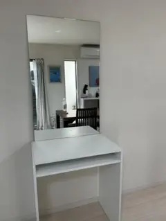 ホワイトドレッサー 大きな鏡付き