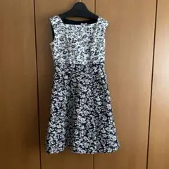 トッカ ワンピース 花柄 膝丈