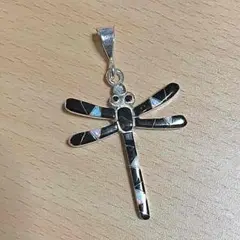 インディアンジュエリー ズニ族 トンボ ペンダントヘッド