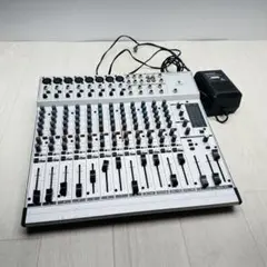 ⭕️安心保証 BEHRINGER ベリンガー　MX2004A 02252 ⭕️安心保証 BEHRINGER ベリンガー MX2004A 02252 - メルカリ