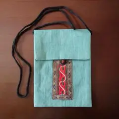 ポシェット