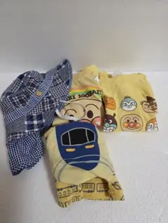 アニメキャラクターTシャツ、4点セット