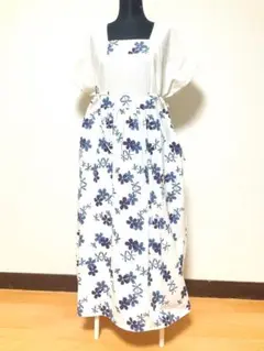 値下げ/新品アジアンコットンワンピ　生成りに藍色の花柄　フリーサイズ