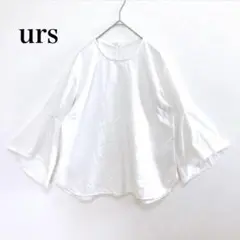 ユアーズ【M】ブラウス シャツ ベルスリーブ ラウンドネック ラウンドヘム 白
