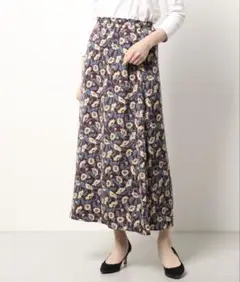 レトロ花柄ナロースカート