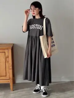 ボストン文字入り黒半袖ワンピース/マタニティーワンピース