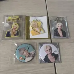 BUDDiiS SHOW アクリルキーホルダー 缶バッチ セット