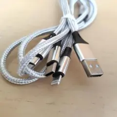 充電ケーブル type-ｃ、Micro USB、Lightning 1メートル