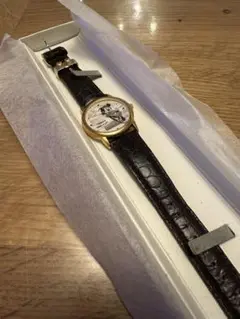 ミニーマウス　腕時計　箱あり　超美品