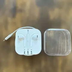 Apple iPhone 純正イヤホン　ライトニング