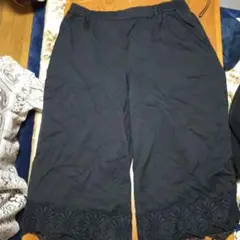 ＆LOVE黒 レース付き ガウチョパンツ