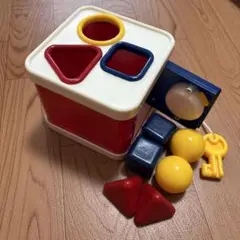 ambi toys 幾何学形合わせおもちゃ