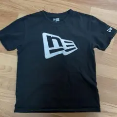 （値下げ）NEW ERA ブラック Tシャツ 140