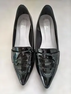 Item thumbnail for item ebbc9e65-3e19-4b23-bdeb-5912979a07b0