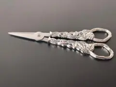 Item thumbnail for item 2fa5f6c2-5234-473e-8134-6a5724be6dcd