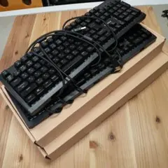 CLIENA ゲーミングキーボード LED GZ657 中古+新品 4個セット