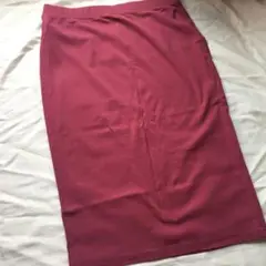 在庫処分価格　新品　SHEIN★ピンク　赤　タイトスカート　ウエストゴム