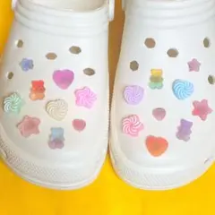 クロックスサンダルアクセサリー　ジビッツチャーム　お菓子　グミ　飴