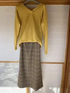 プラステイエローニットとしまむらロングスカート セット