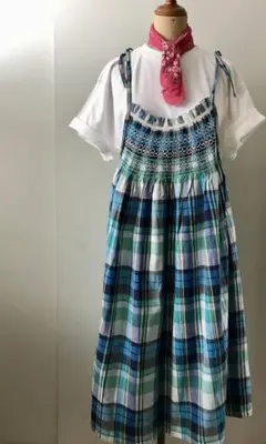 スモッキング刺繍ワンピース インド綿 新品未使用品 ラスト一点