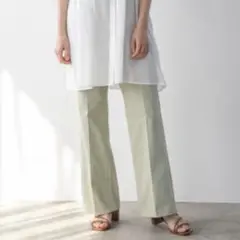 LOWRYS FARM カラーデニムフレアパンツ グリーン