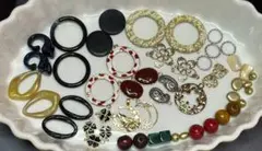 Item thumbnail for item 1bd512c6-3442-4162-8ada-f8650c38cb44