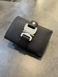 jet stock ジェットストック　Cheri コンパクト財布 buckle wallet “mini” black | JET STOCK