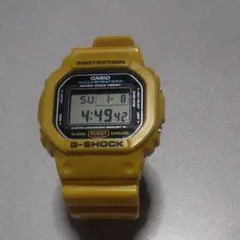 G-SHOCK DW-5600E　イエロー　当時のまま 2025年最新】DW-5600E イエローの人気アイテム - メルカリ