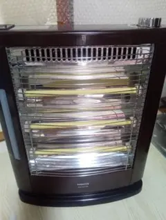 美品激安遠赤外線電気ストーブ加湿機能付きスチール式お値打ちにお譲りしますおすすめ