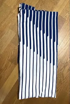 Item thumbnail for item d5e65448-303c-4af9-a6fe-52a322e541f3