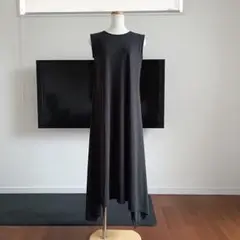 ISSEY MIYAKE ロングワンピース【サイズ2】【ストレッチ】【深緑色】