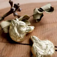 新品 狼 アクセサリーパーツ 2個セット