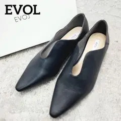 新品✨EVOL ポインテッドトゥ Vカット フラットシューズ 22.5cm 黒