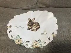スイスで購入　うさぎ刺繍　円形プレイスマット　新品未使用