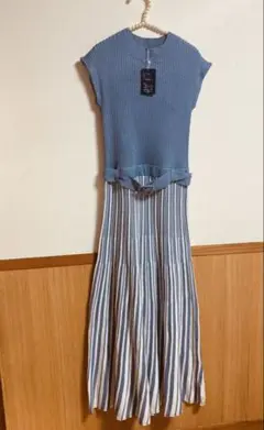 柔らか新品プリーツ×Aライン 美シルエットワンピース（ミディ丈／大人カラー）L