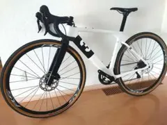 3T Exploro pro 105 R7000 グラベルロード
