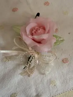 ピンクのバラ コサージュ 約10cm