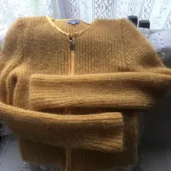モヘアカーディガン