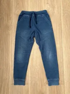 Item thumbnail for item ffa3540a-04df-4032-8802-008a37fef591