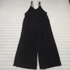 オールインワン　サロペット Mサイズ 　黒　ブラック　プリーツフリー丈　きれいめ